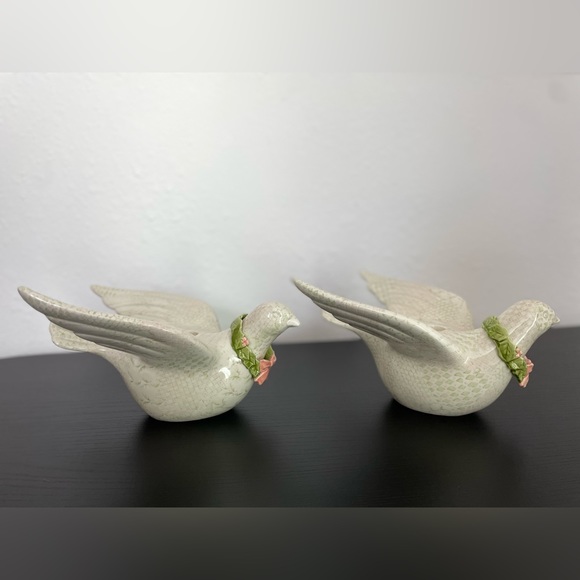 Vintage Fitz & Floyd Set 2 Piece Porcelain Dove Candlestick Holder. - Picture 2 of 7